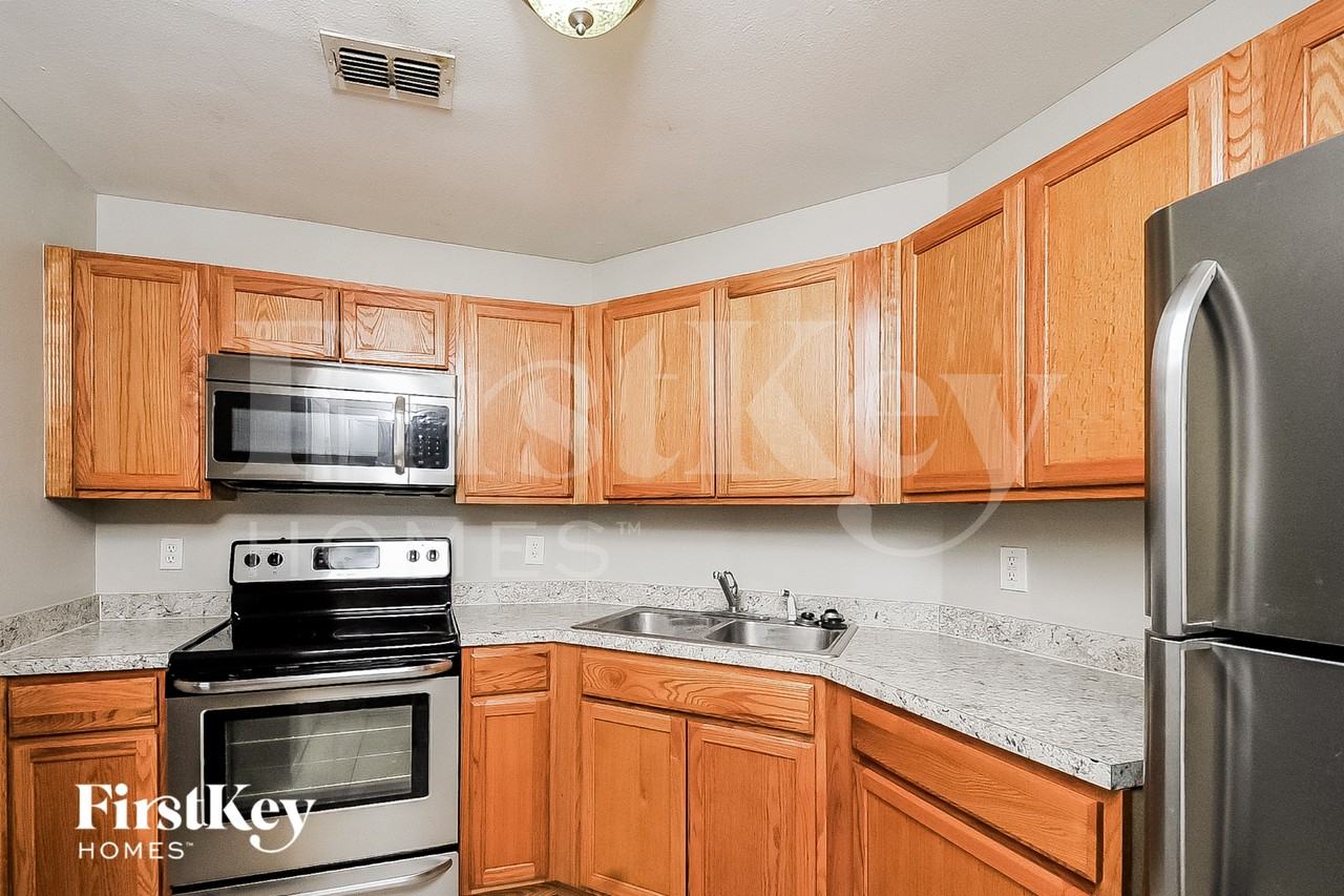 1659 Fruitwood Dr - Photo 6 of 16