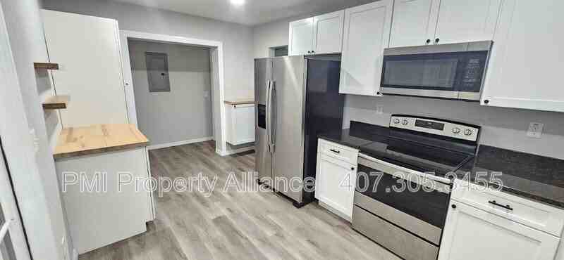 1515 S Elliott St - Photo 2 of 21