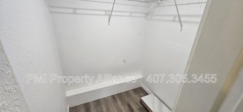 1515 S Elliott St - Photo 7 of 21