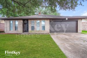 featured image of 16239 La Terra Dr