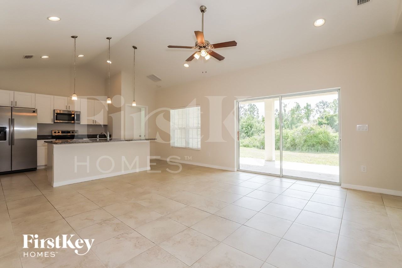 1620 Patio Ter - Photo 4 of 16