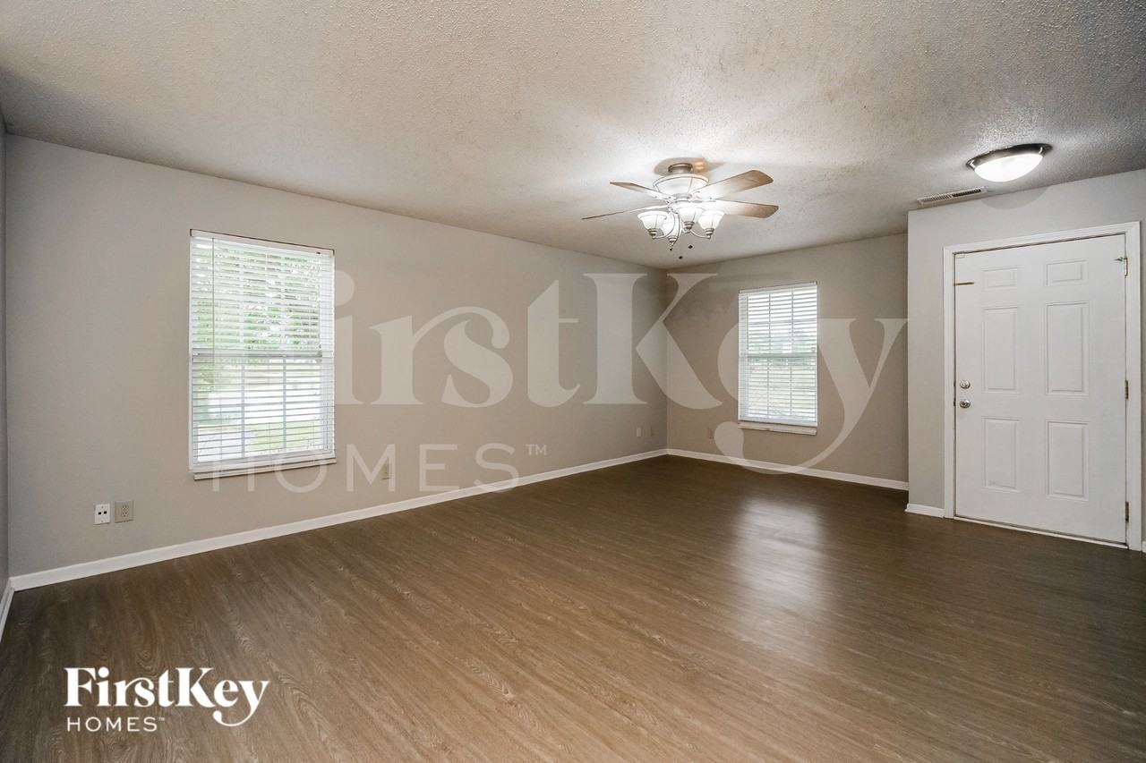 14267 Clapboard Dr - Photo 5 of 16