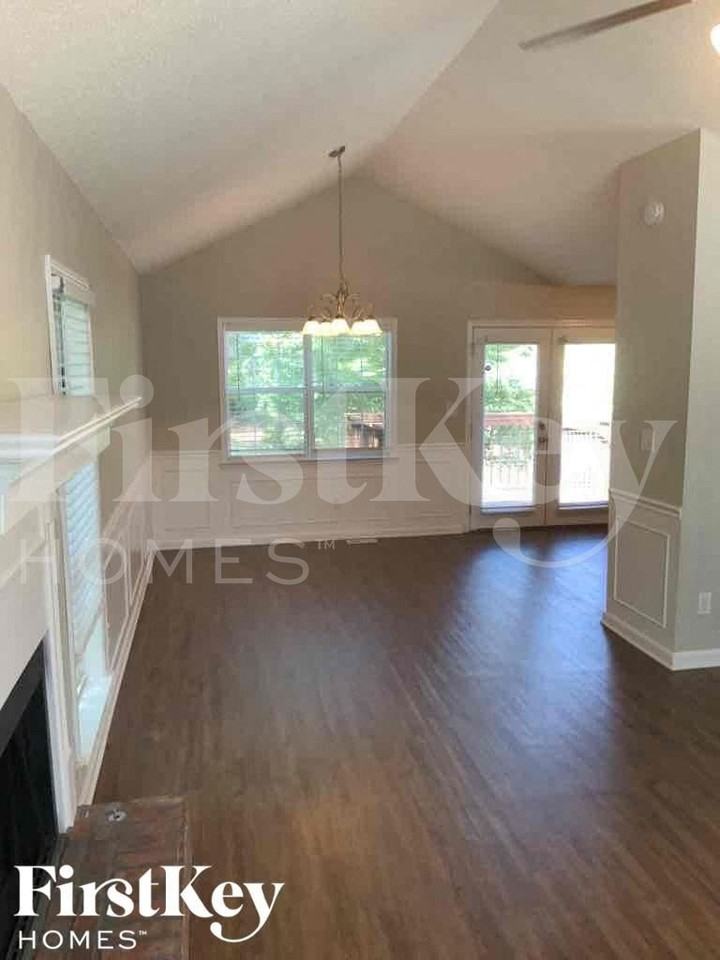 125 Brandywine Dr - Photo 4 of 18