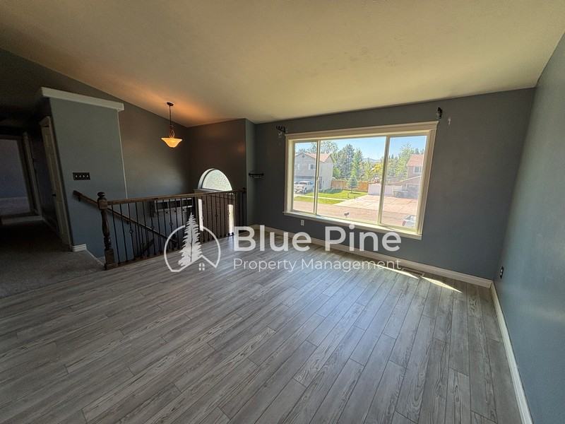 4333 High Desert Dr - Photo 3 of 22