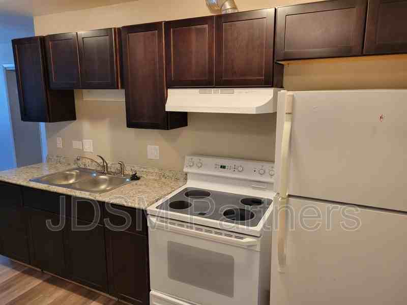 2187 S Depew St - Photo 3 of 18