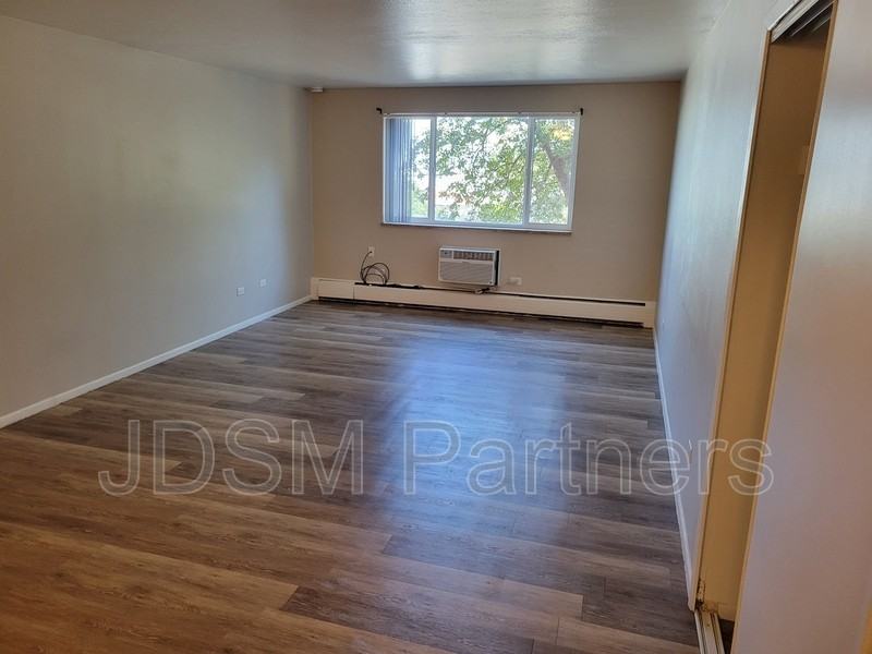 2187 S Depew St - Photo 4 of 18