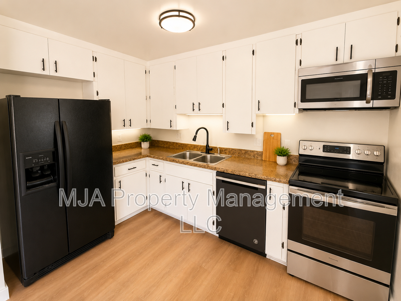 5099 Westsouth - Photo 5 of 15
