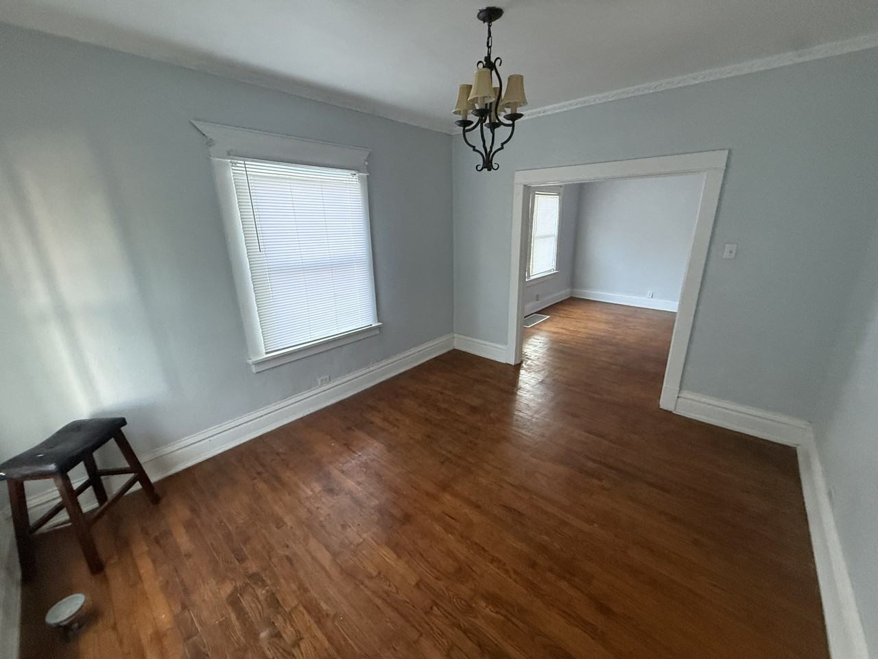 10089 Royal Dr - Photo 5 of 21