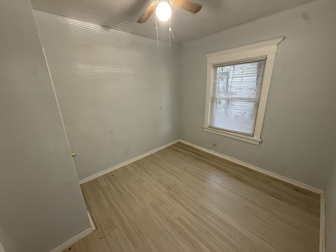 10089 Royal Dr - Photo 7 of 21