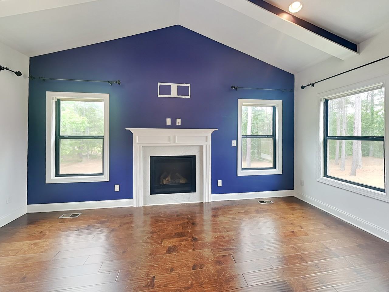 85 Lotus Ln - Photo 3 of 25