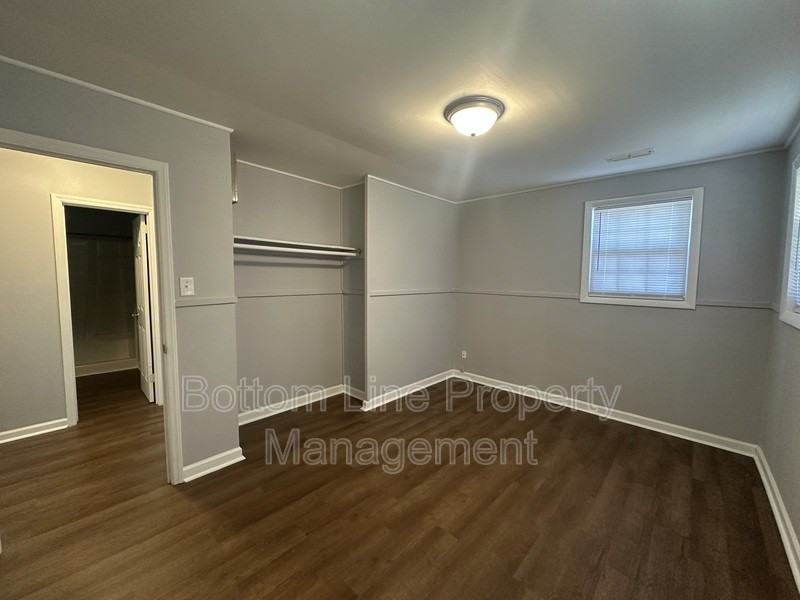 1261 Thelbert Dr - Photo 7 of 12