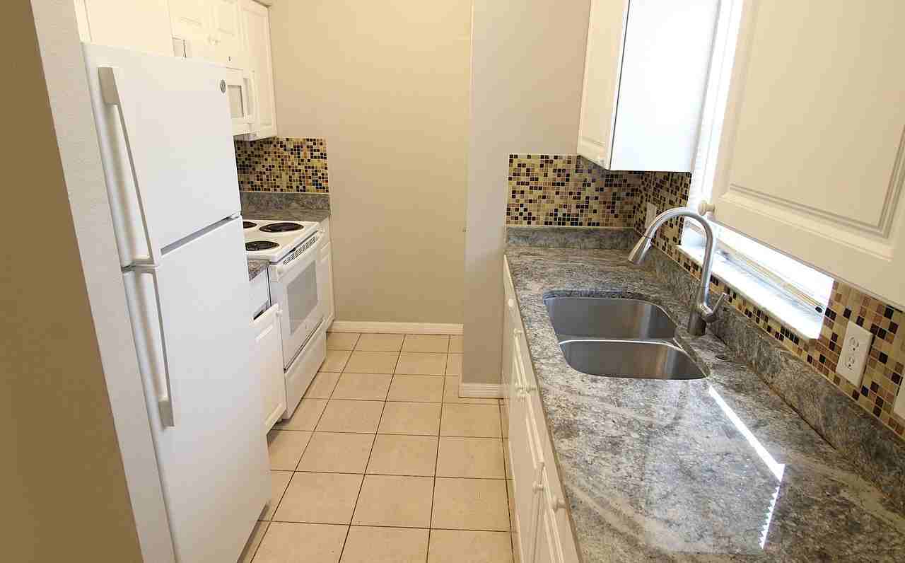 5525A Palmer Blvd - Photo 2 of 14
