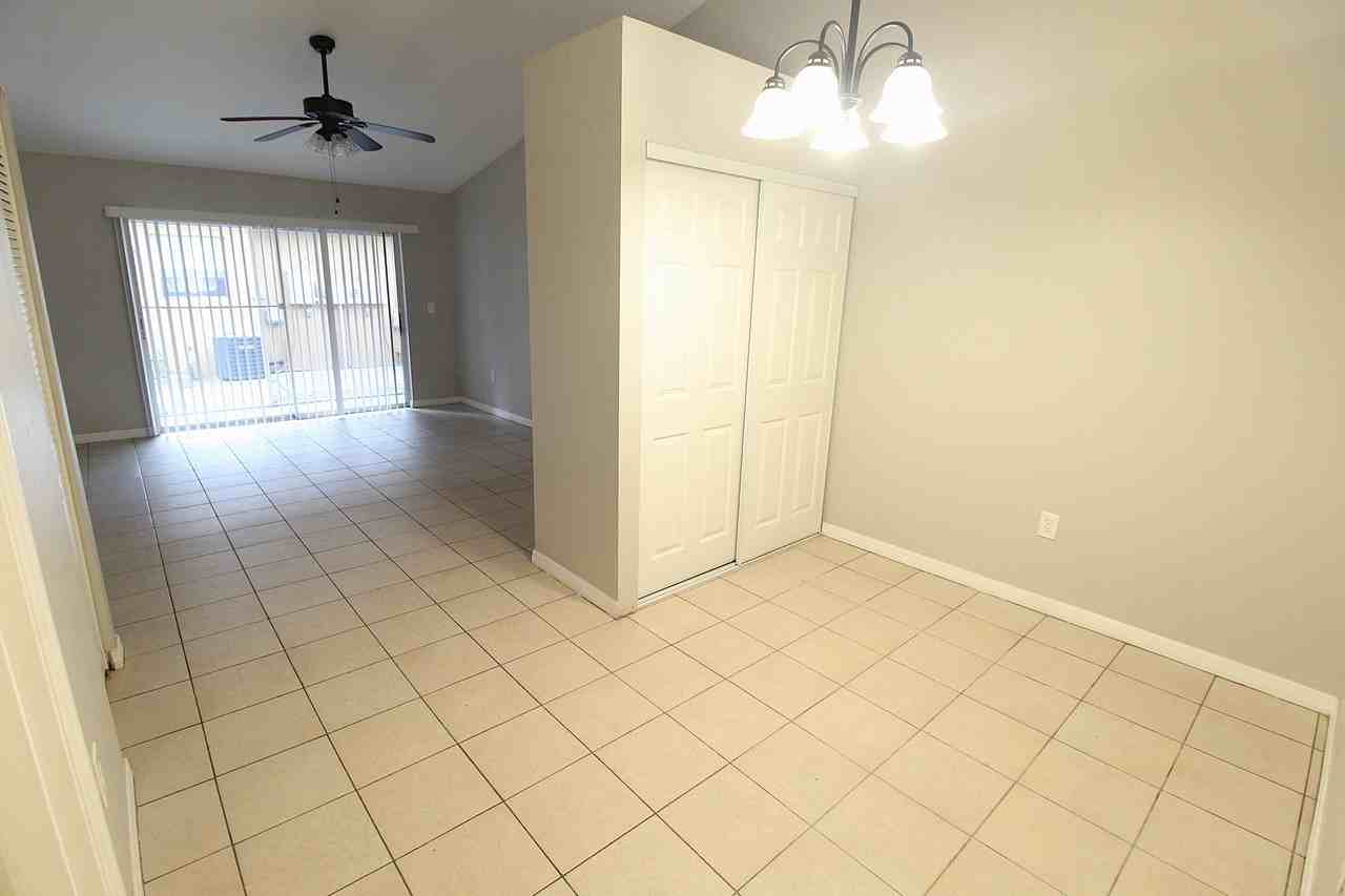 5525A Palmer Blvd - Photo 7 of 14