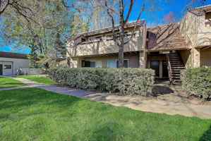 featured image of 292 Tradewinds Dr #10