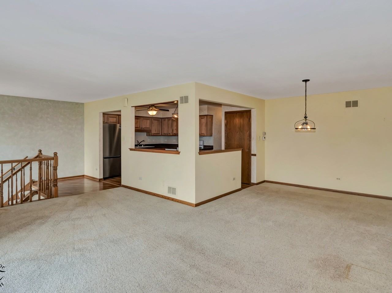 10642 Melissa Dr - Photo 5 of 28