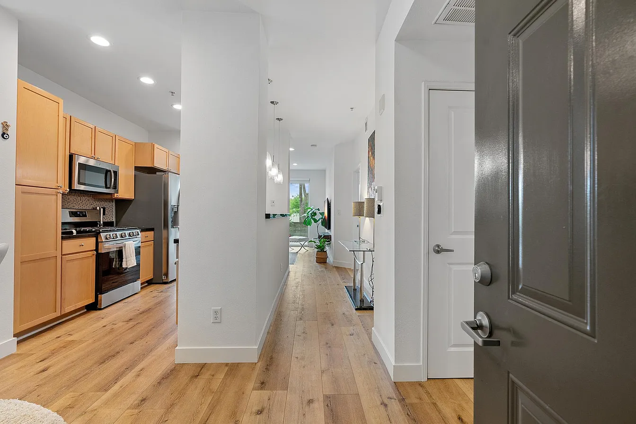 6400 Crescent Park E #113 - Photo 2 of 12