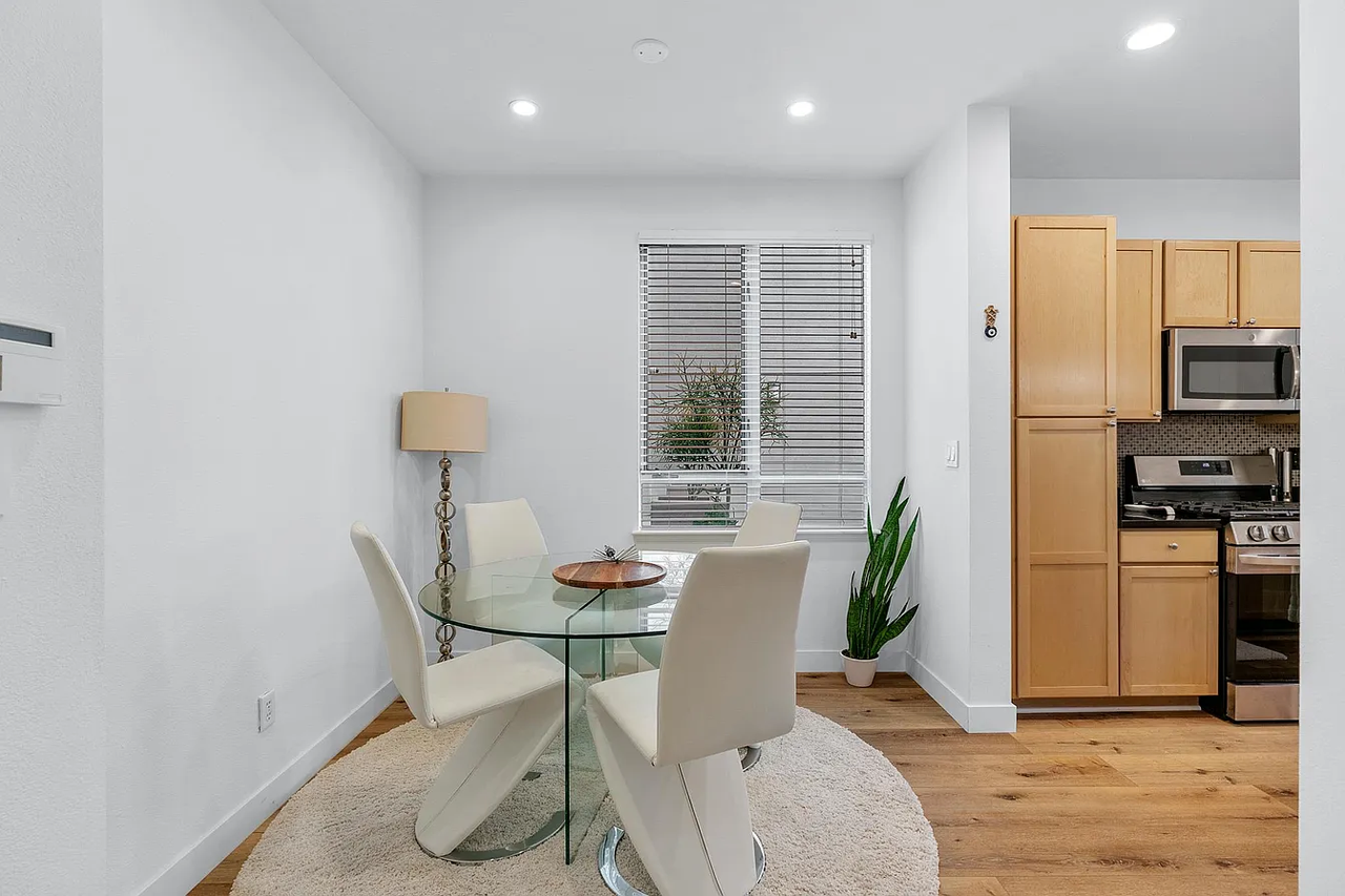 6400 Crescent Park E #113 - Photo 3 of 12
