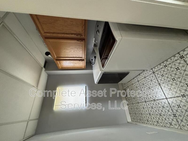 117 Columbia St - Photo 5 of 9