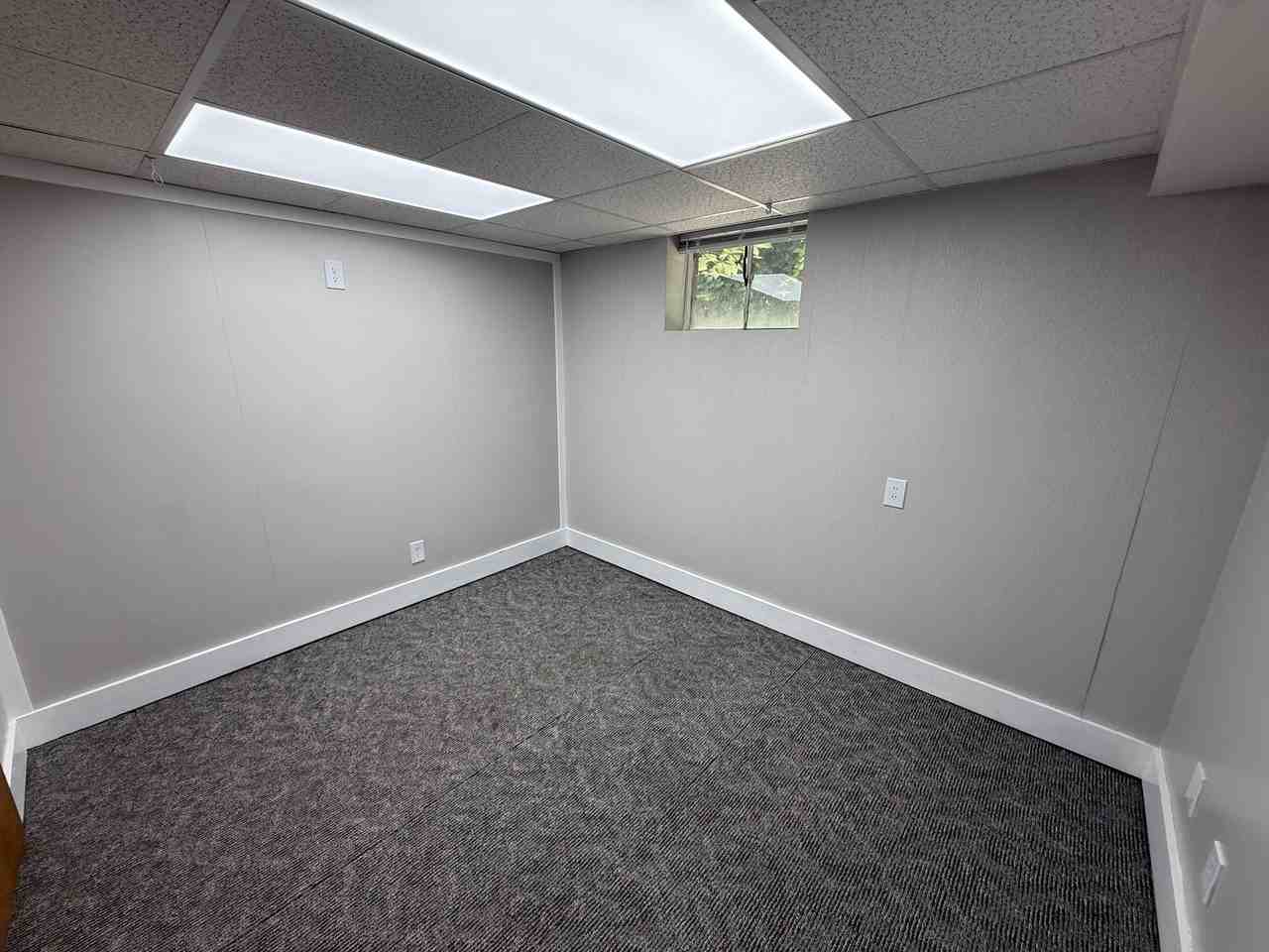 415 1/2 Anderson St - Photo 6 of 8