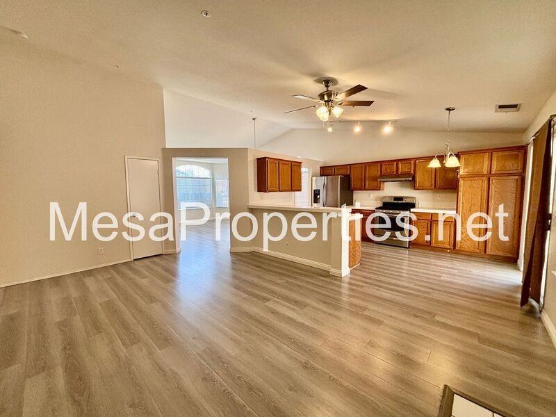 2816 W Fairview Dr - Photo 7 of 26
