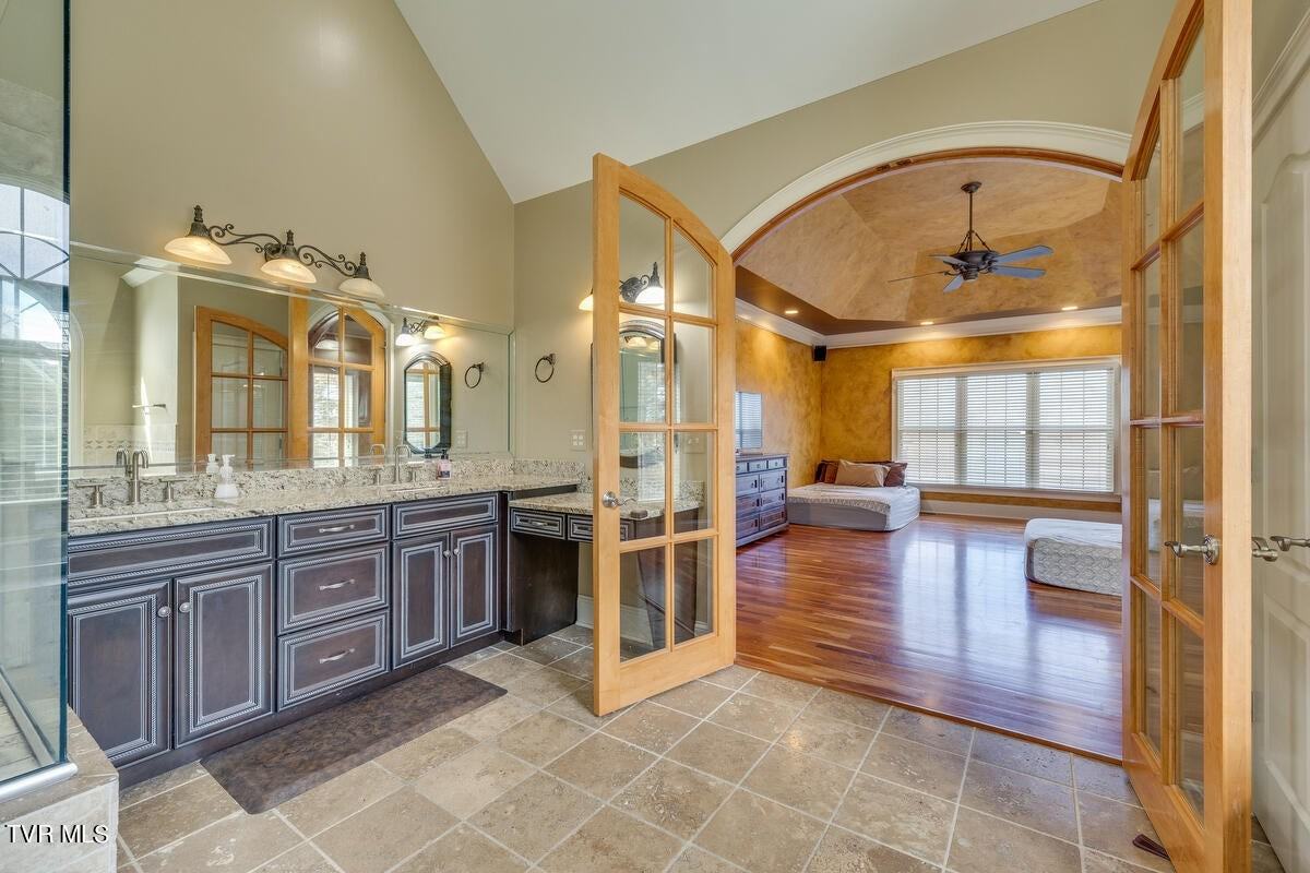 130 Sun Chase Ct #NA - Photo 5 of 13