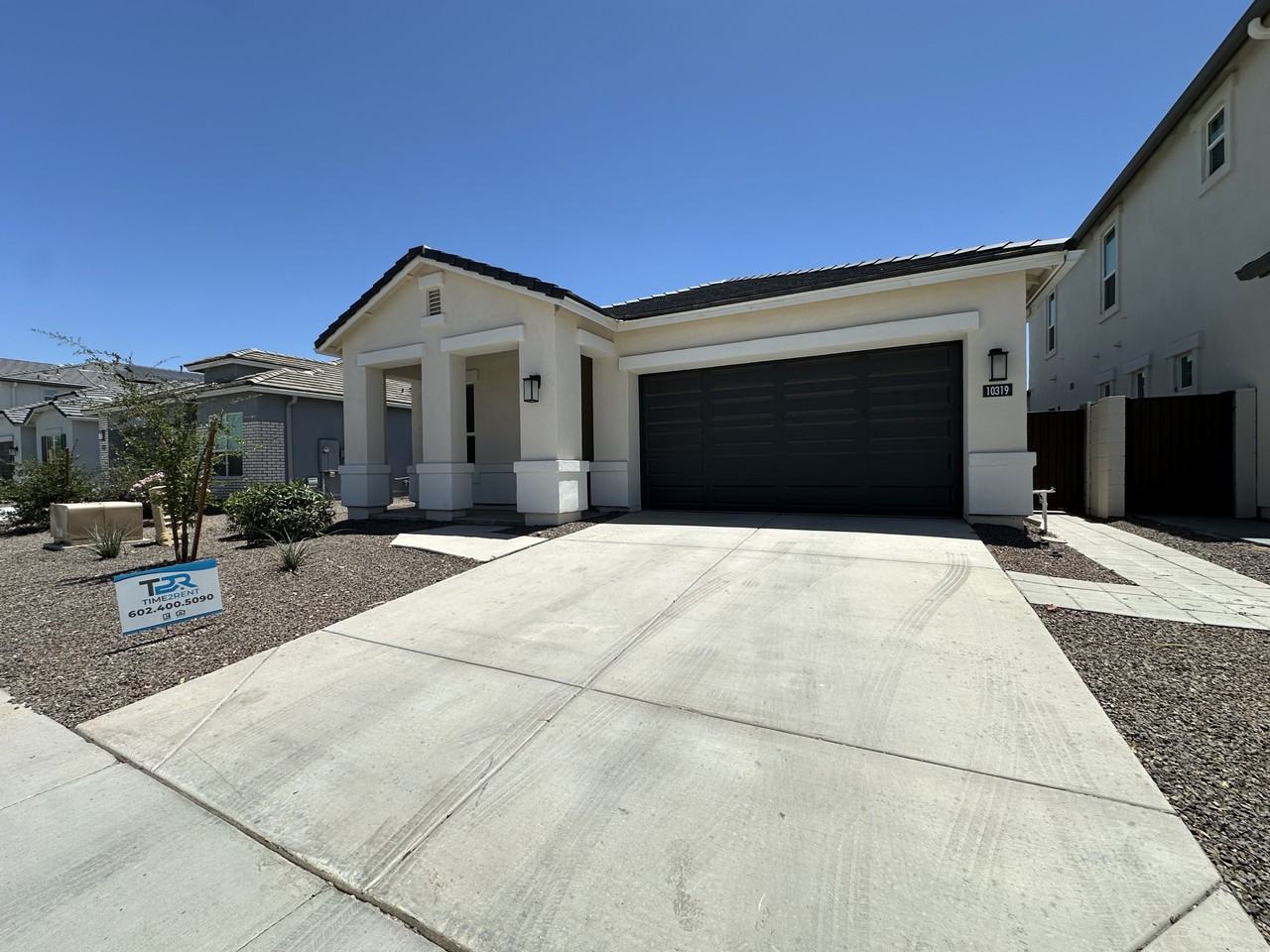 10319 W Harmony Ln - Photo 2 of 50