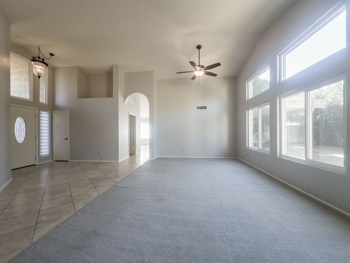 152 W La Vieve Ln - Photo 6 of 23