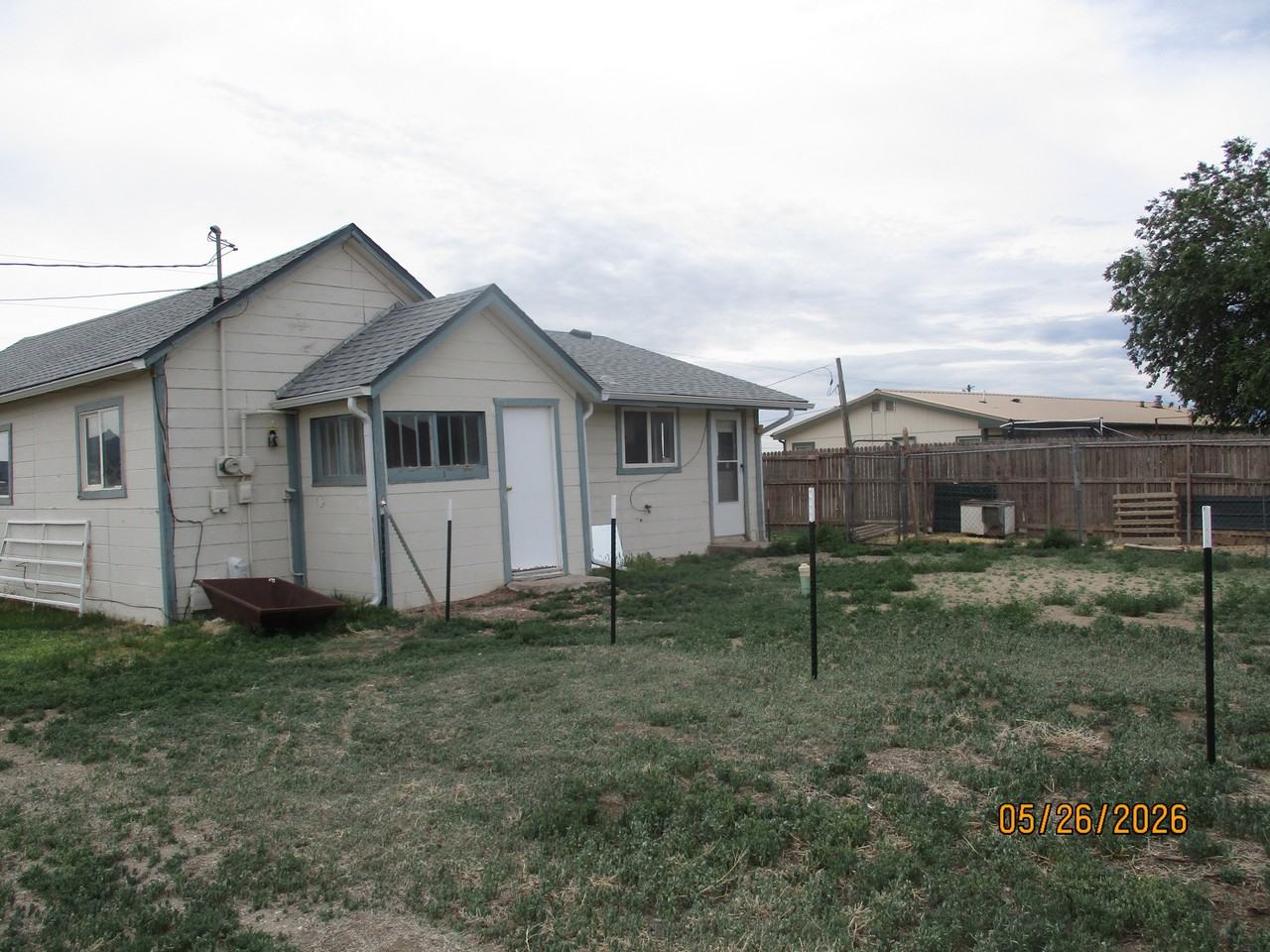 1161 Tennessee Ave - Photo 2 of 12
