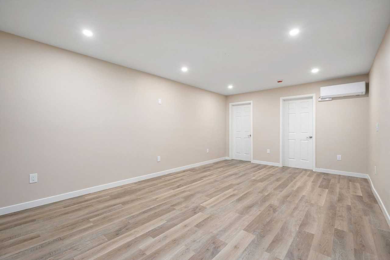 1249 Palm Street - Photo 4 of 22