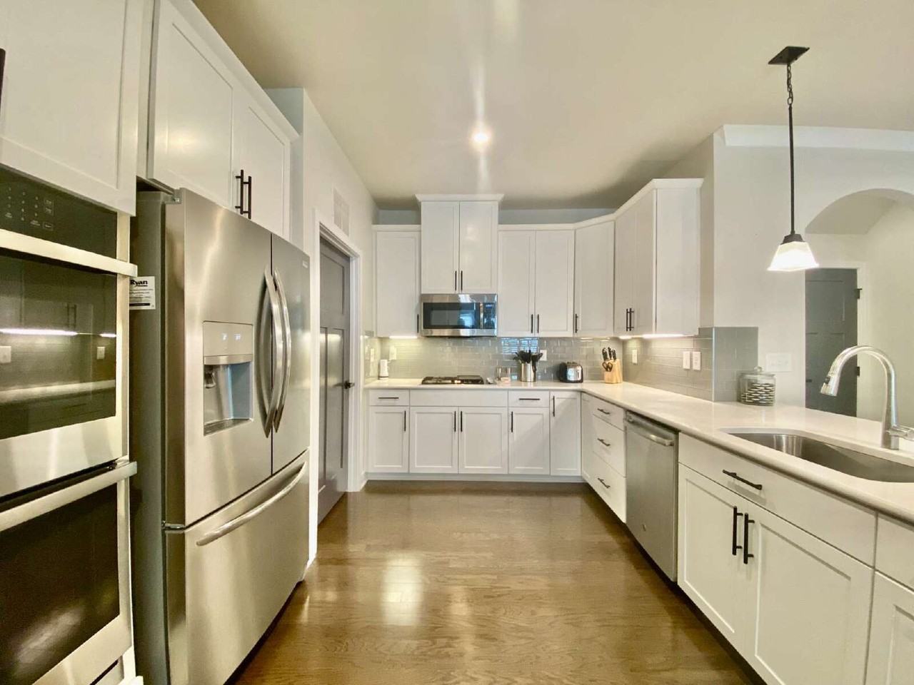 6509 Winterfell Ct - Photo 6 of 38