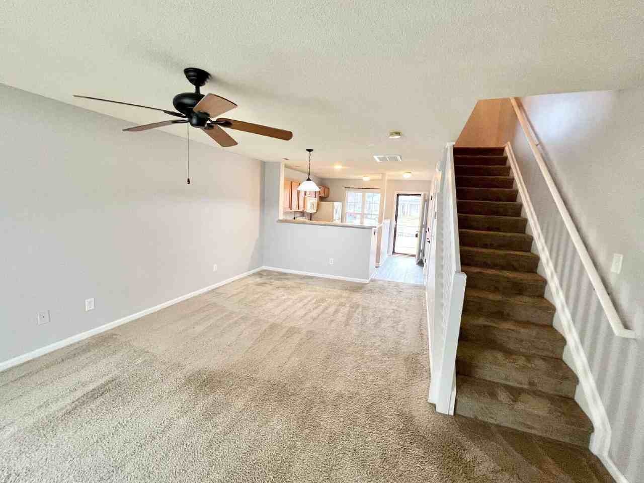 15113 Deshler Ct - Photo 7 of 17