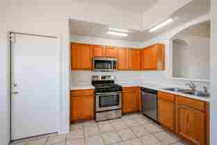 16195 W Lincoln St - Photo 1 of 1