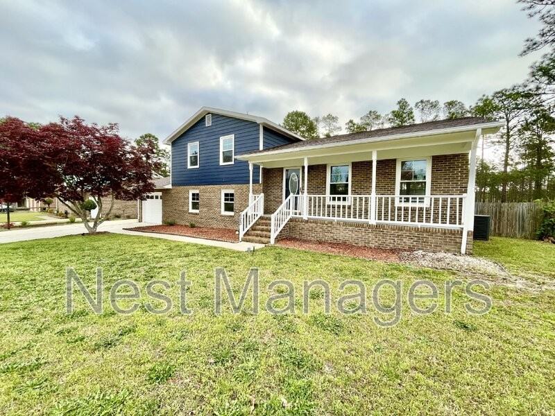 623 Daharan Dr - Photo 2 of 24