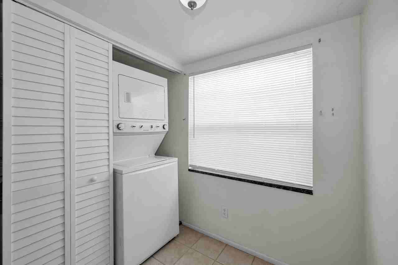 3819 Teeside Dr - Photo 6 of 50
