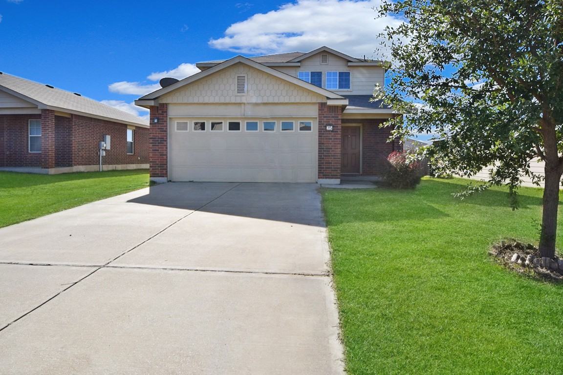 25 Avrshire Ln - Photo 2 of 18