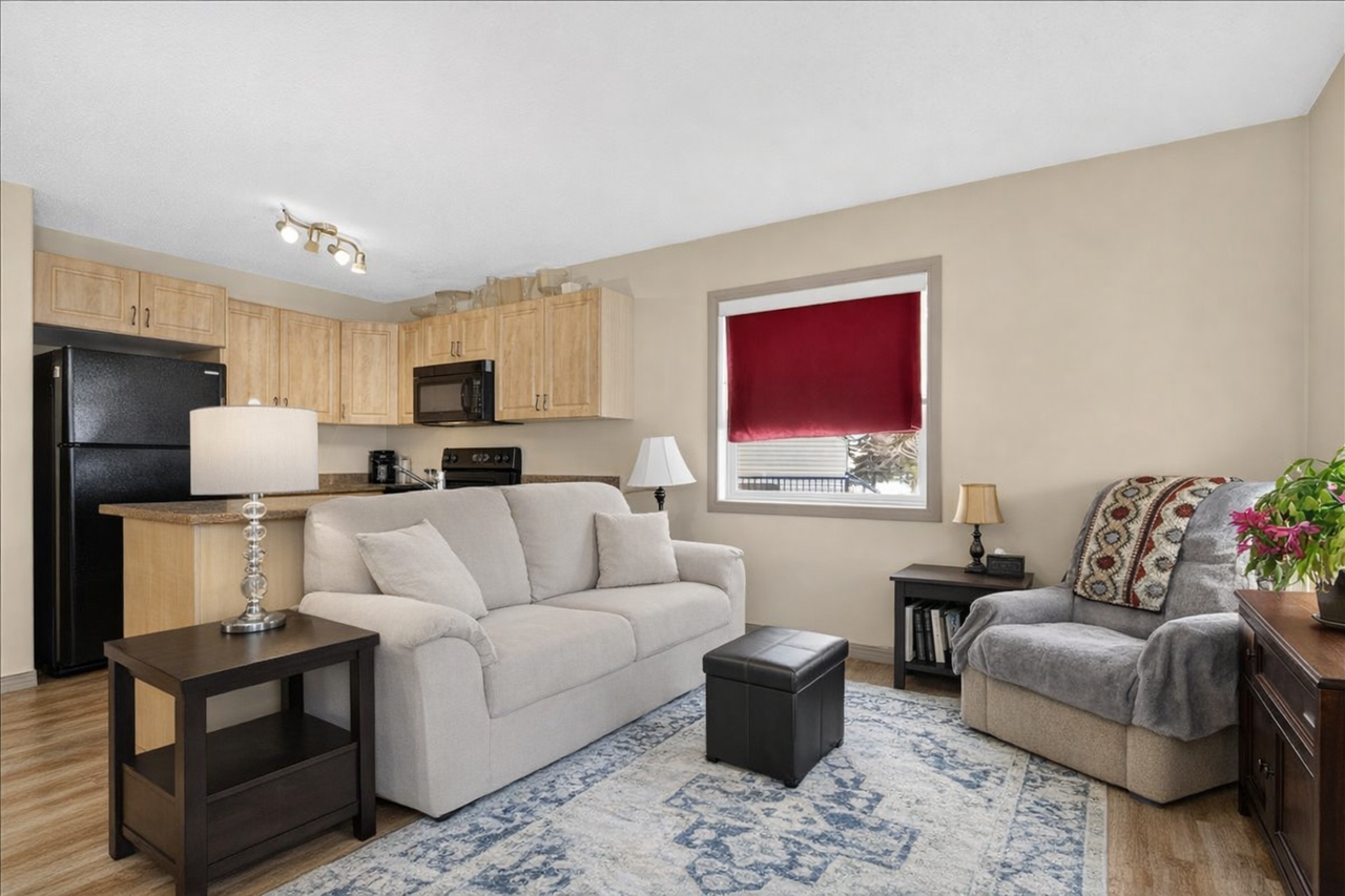 63 Woodsmere Close - Photo 5 of 31