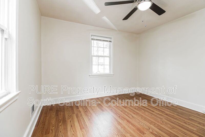 2308 Manse St - Photo 5 of 17