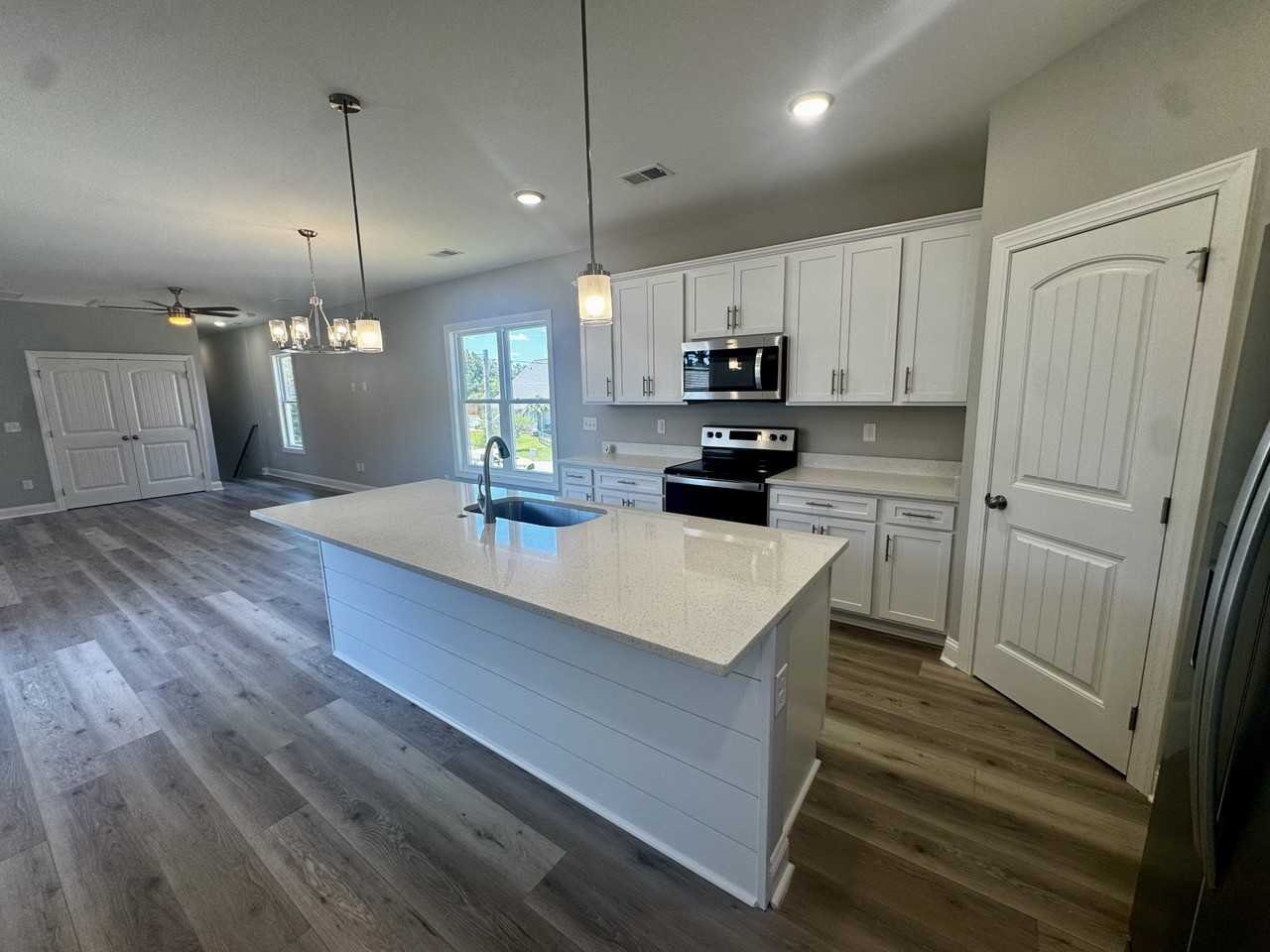 1726 Cenith Dr - Photo 6 of 29