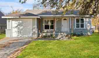 featured image of 2661 Hudspeth Ave