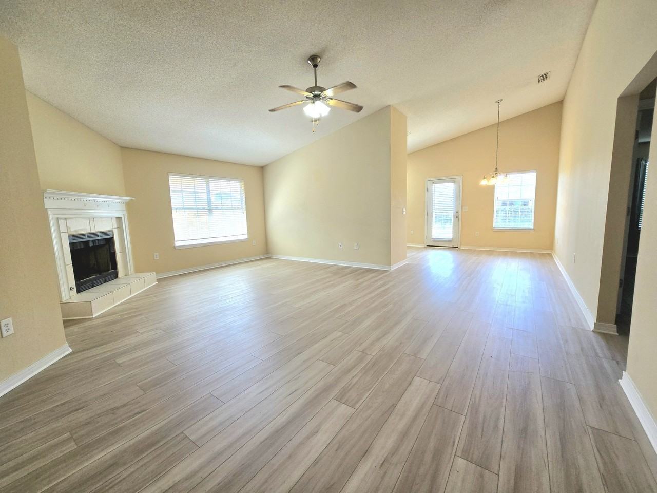 4721 Ashley Place Blvd - Photo 3 of 22