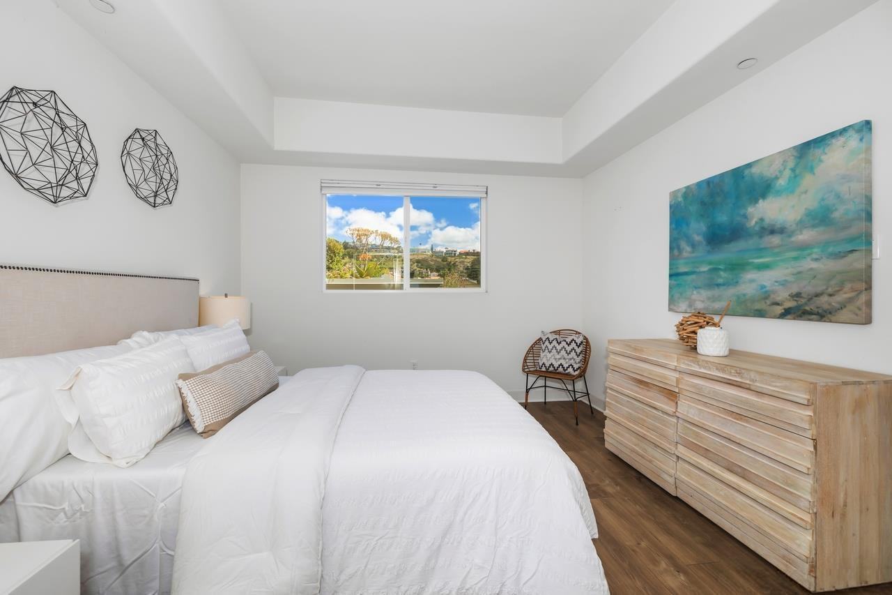 5702 La Jolla Blvd #206 - Photo 6 of 8