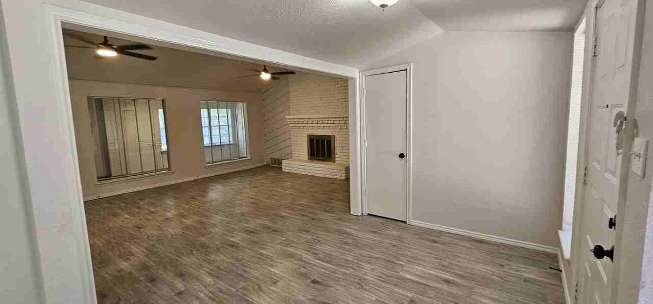 1204 Laurie Ave - Photo 5 of 31