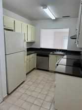 417 Palm Cir E - Photo 7 of 15