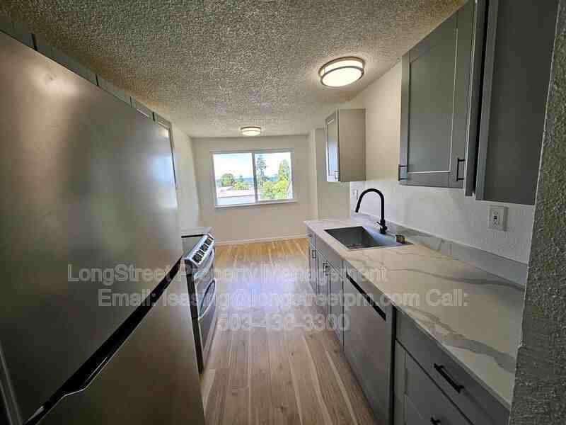 412 Pearl St #4 - Photo 4 of 16