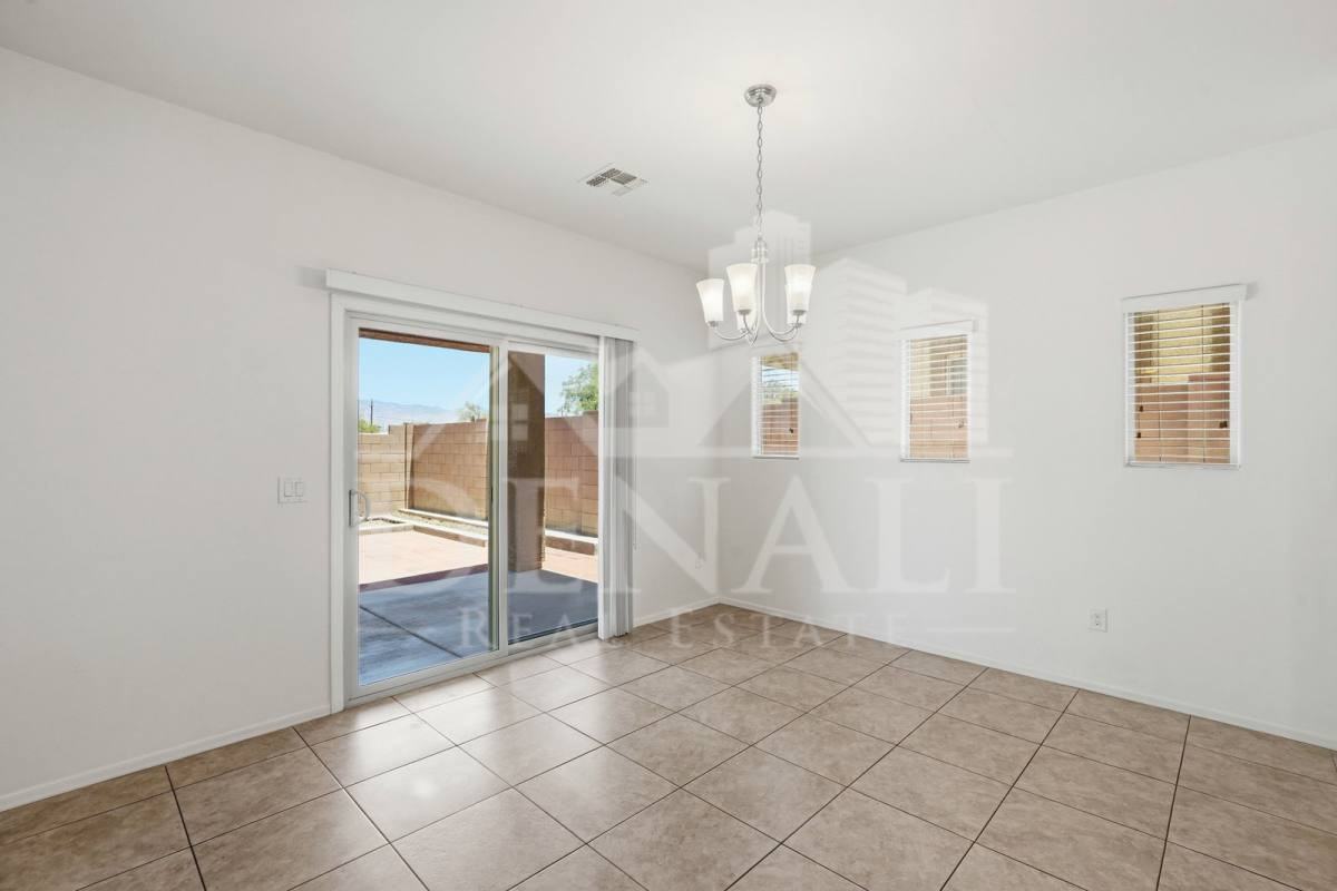 8895 E Abrams Loop - Photo 2 of 5
