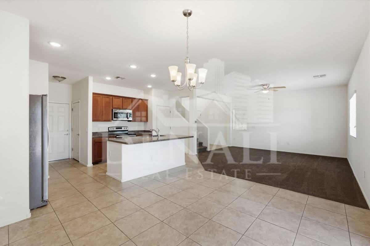 8895 E Abrams Loop - Photo 3 of 5