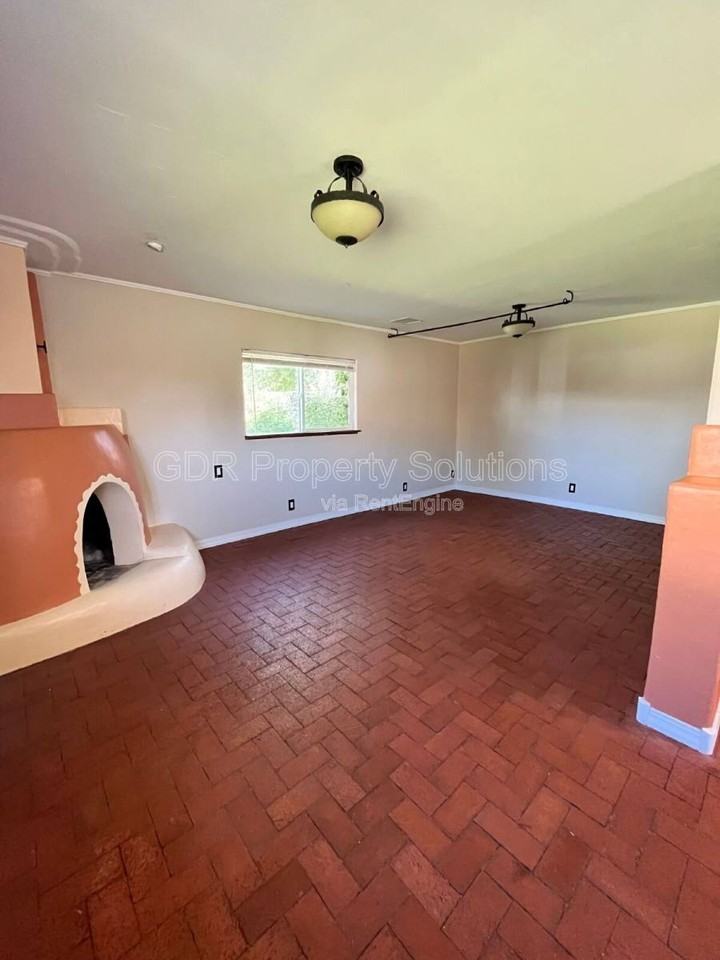 2440 2440 1 2 Rose Ave NW - Photo 2 of 10