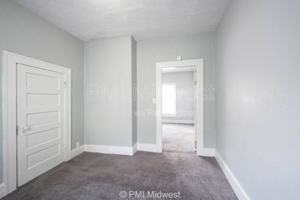 featured image of 1118 King Ave