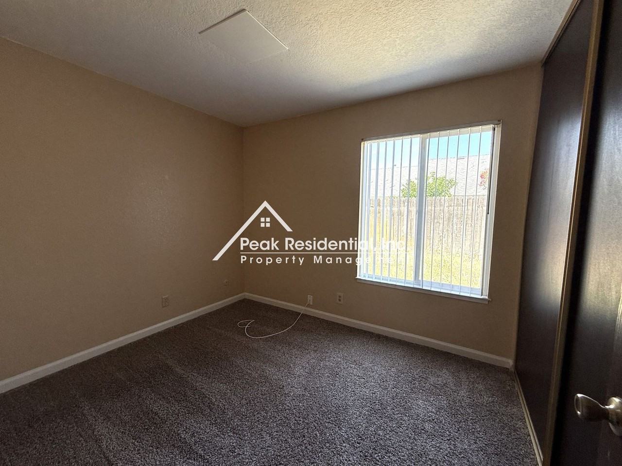 8907 Rancho Grande Ct - Photo 5 of 15