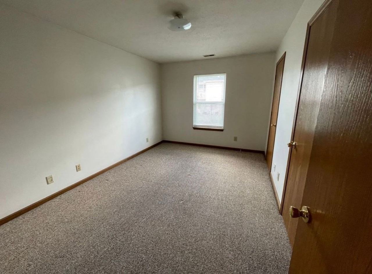 2716 Plaza Ln - Photo 6 of 7